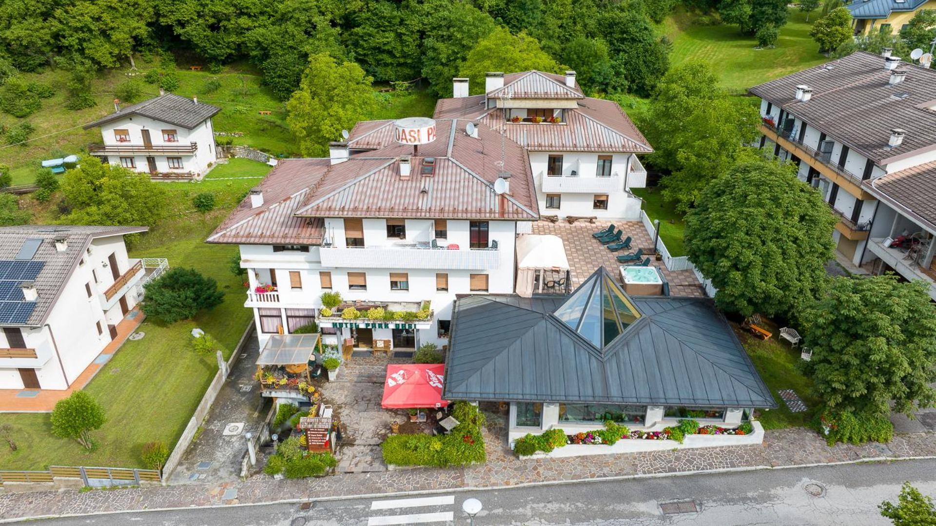 Hotel Park Oasi Арта-Терме Экстерьер фото