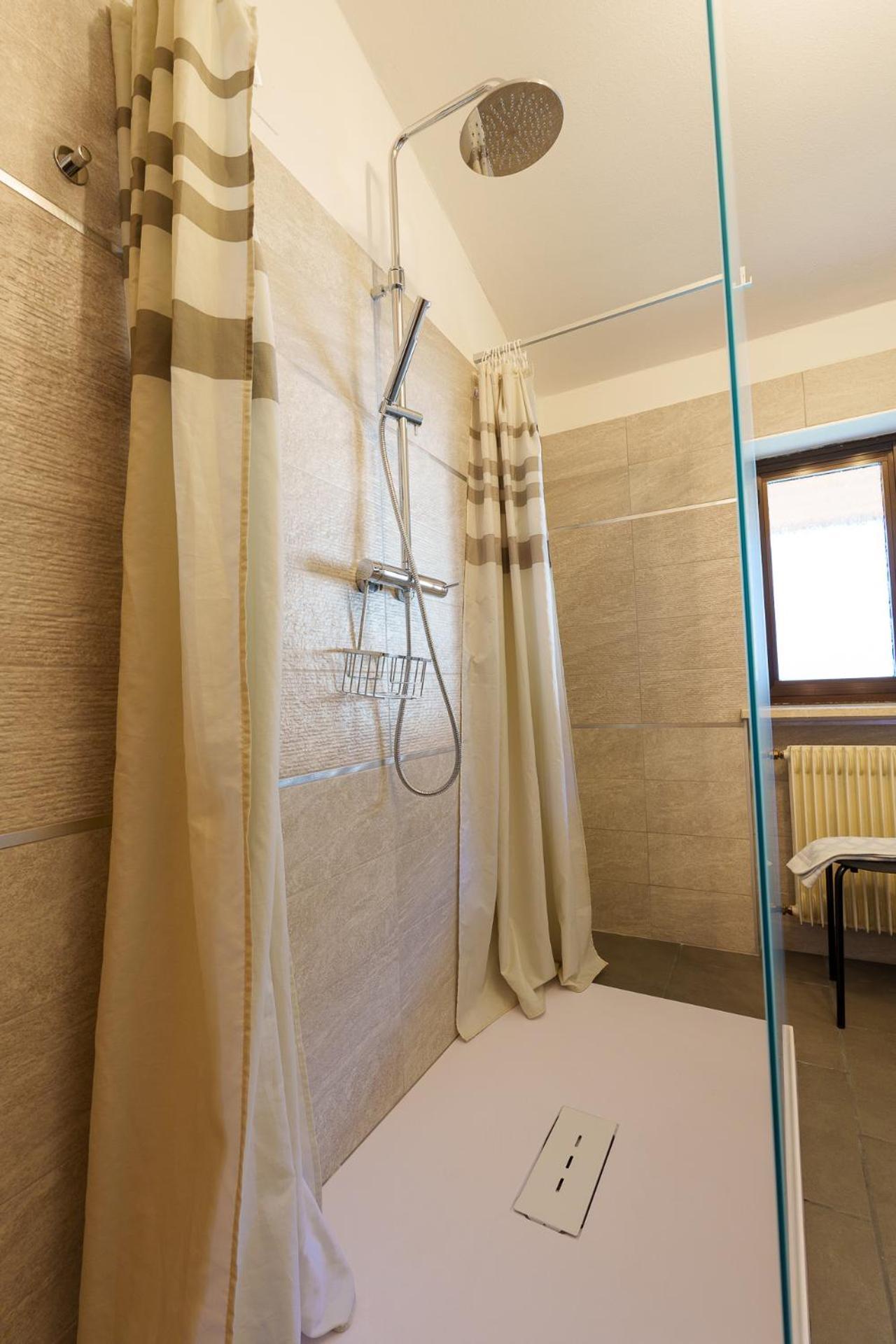 Hotel Park Oasi Арта-Терме Экстерьер фото
